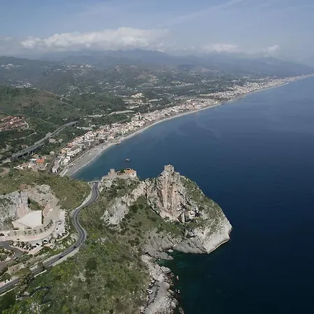 Dom wakacyjny Casa Di Mare Barabba Santa Teresa Di Riva